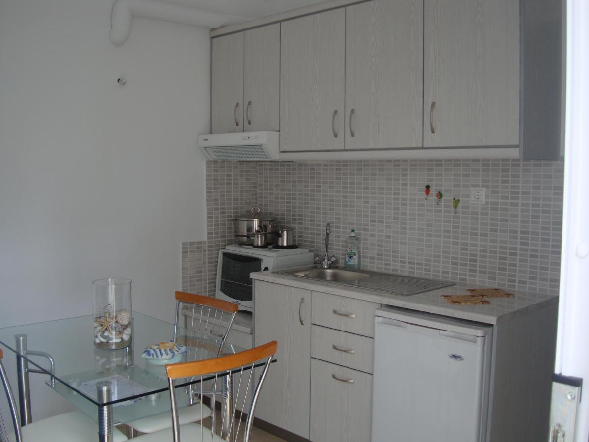 Moschoula Studios Plaka Plaka  外观 照片
